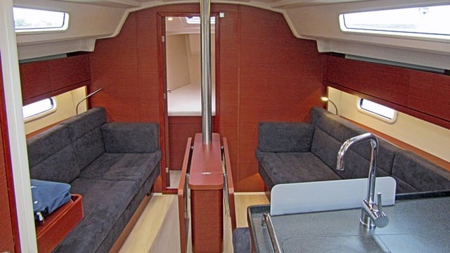 HANSE 348