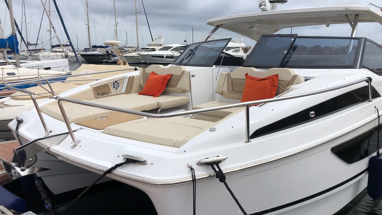 AQUILA 36
