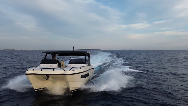 TESORO 41 POWER CAT