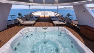 ADRIATIC QUEEN