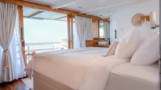 ALIIKAI VOYAGE