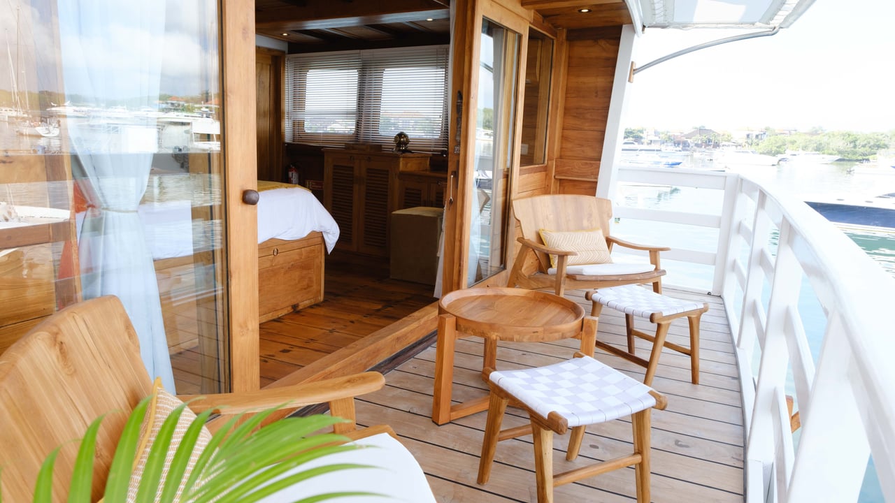 ALIIKAI VOYAGE