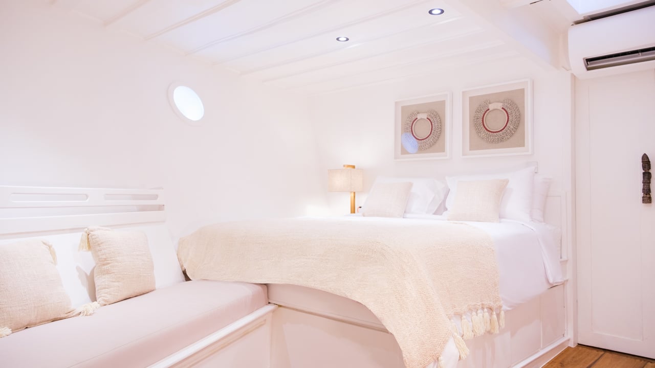 ALIIKAI VOYAGE
