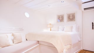 ALIIKAI VOYAGE
