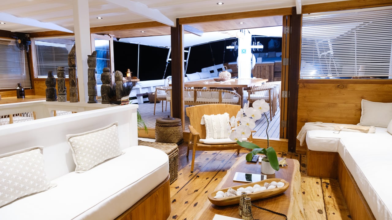 ALIIKAI VOYAGE