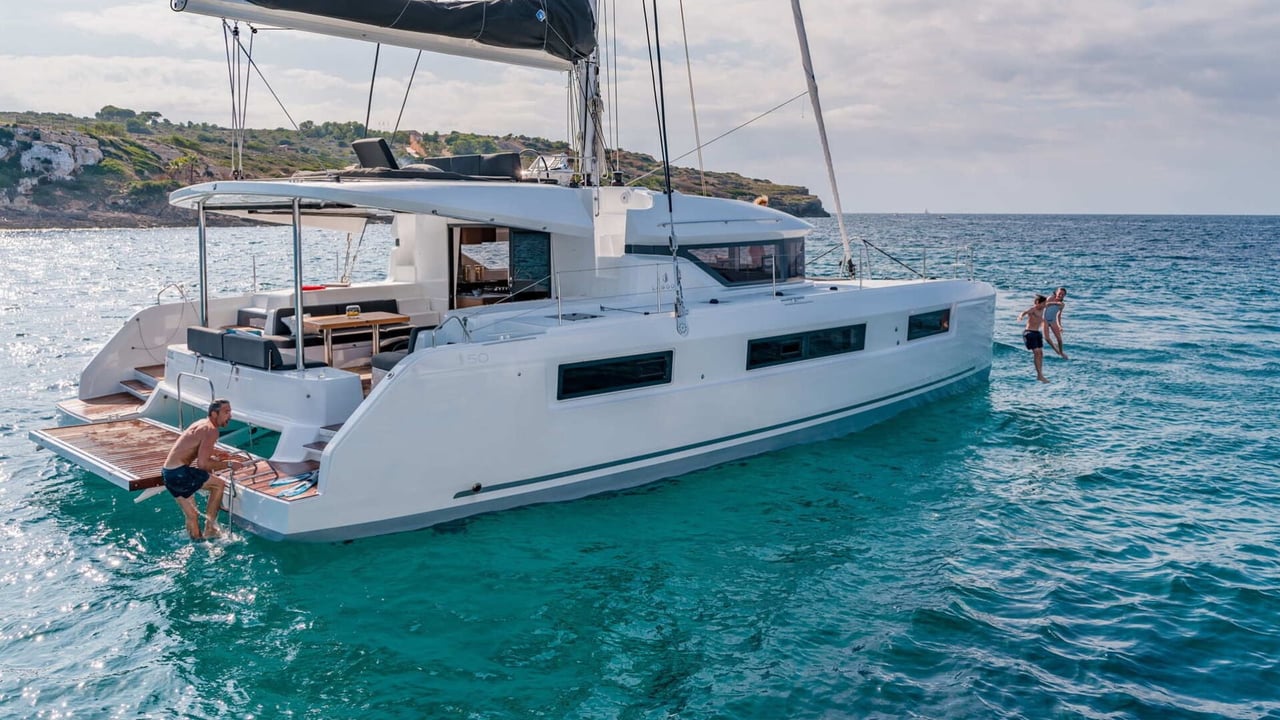 NAUTI CAT