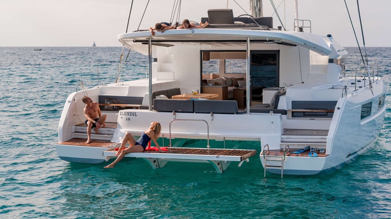 NAUTI CAT