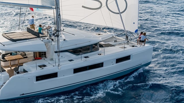 NAUTI CAT