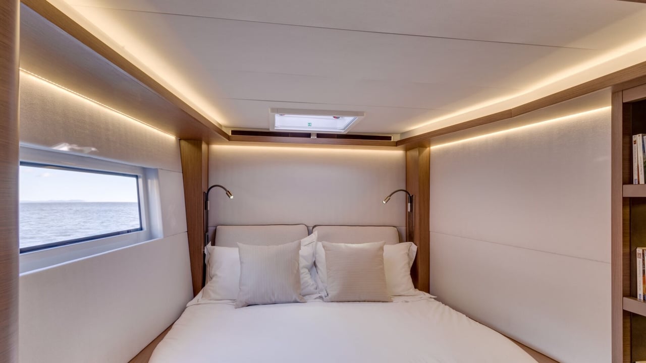 NAUTI CAT