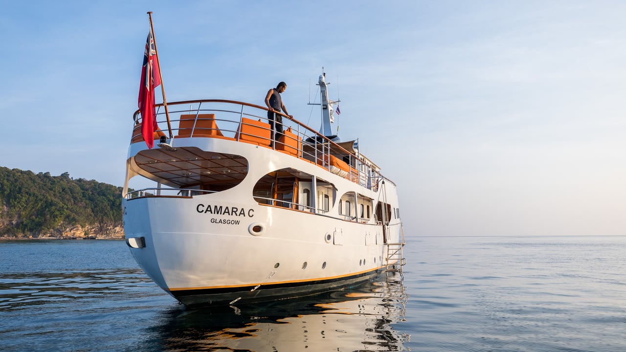 CAMARA C