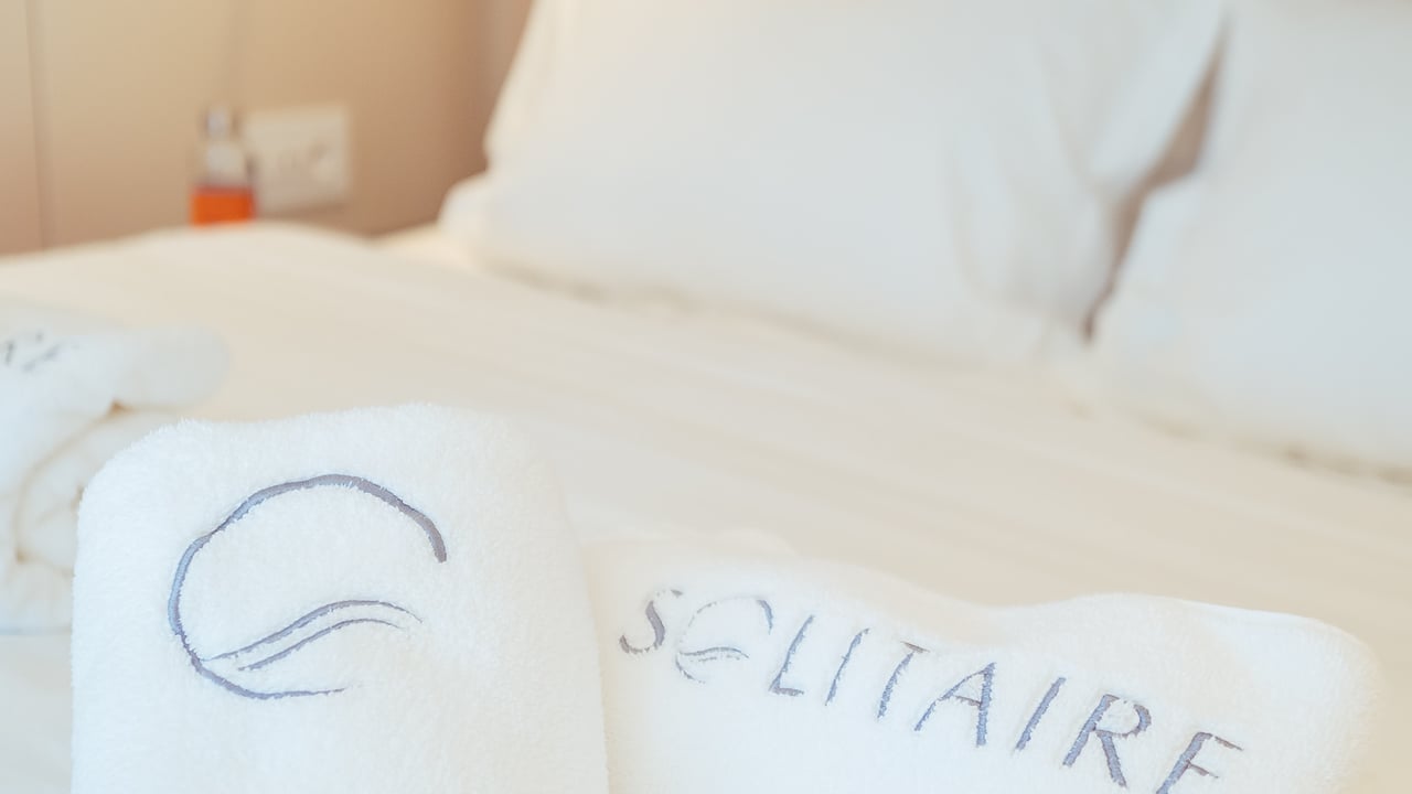 SOLITAIRE