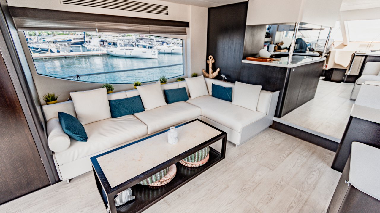 NUMARINE 78 FLYBRIDGE