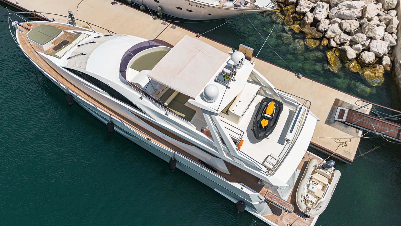 NUMARINE 78 FLYBRIDGE