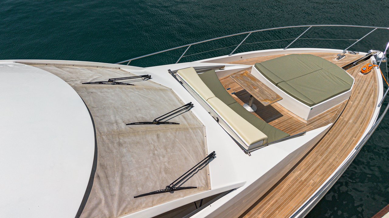 NUMARINE 78 FLYBRIDGE