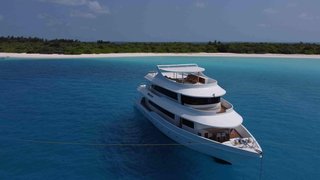 N7 YACHT