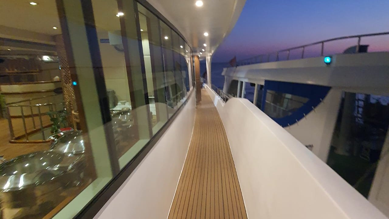 N7 YACHT