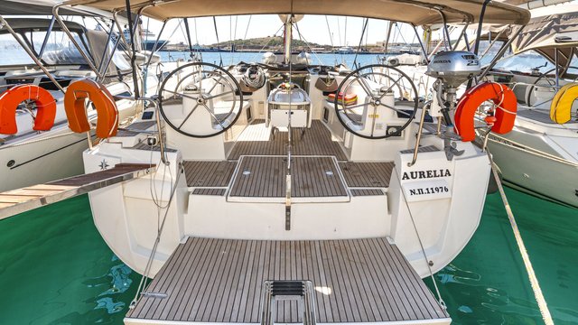 AURELIA
