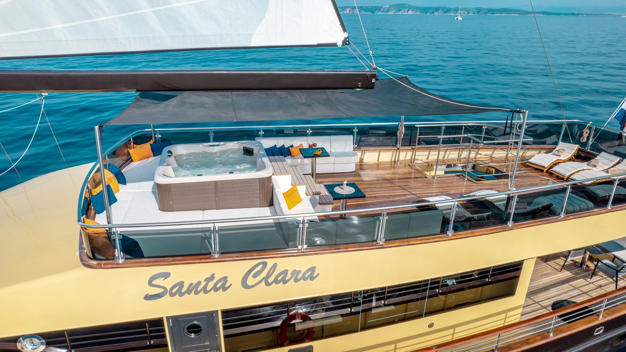 SANTA CLARA