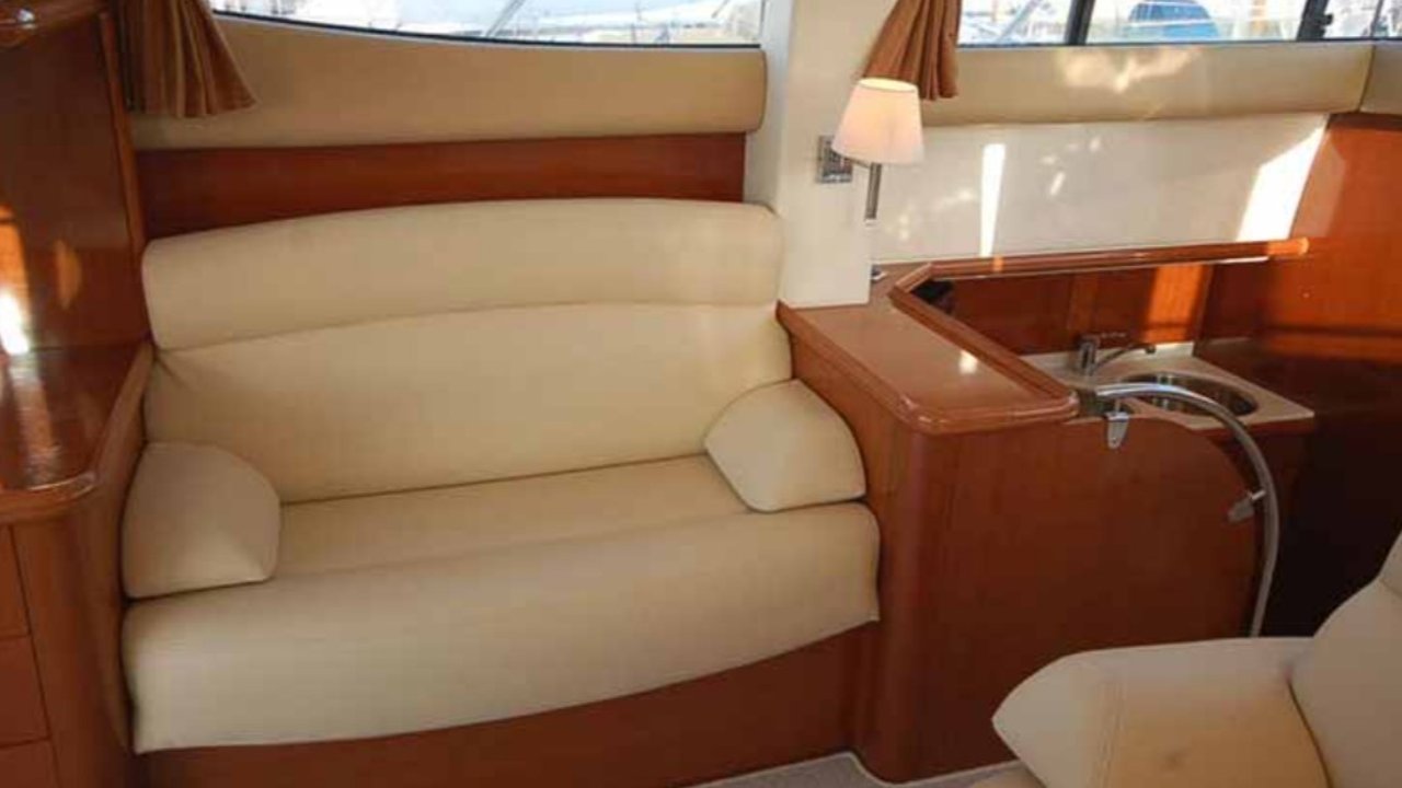 PRESTIGE 36