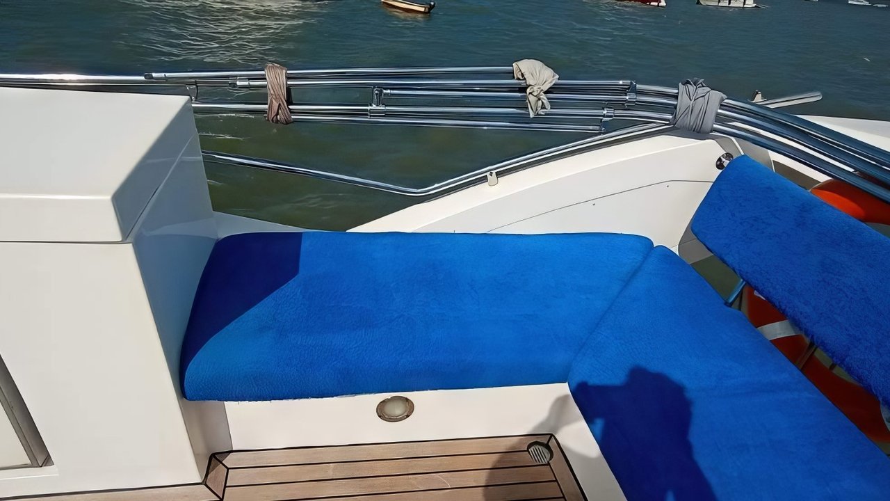 MAJESTY 44