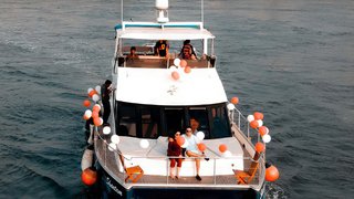 LUXURY CATAMARAN