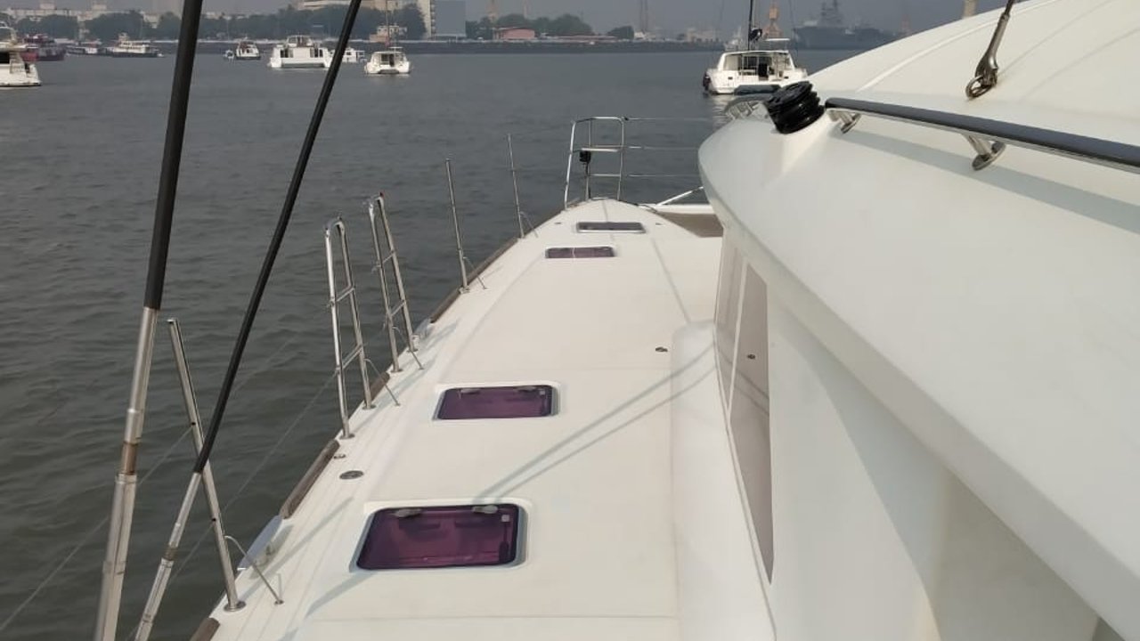 LAGOON 560