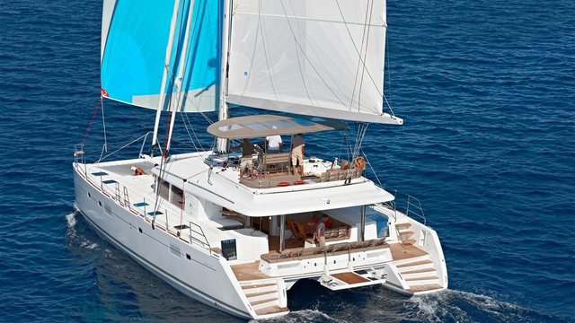 LAGOON 560