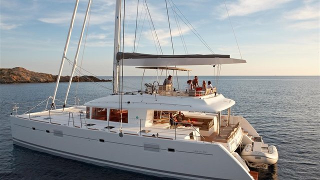 LAGOON 560