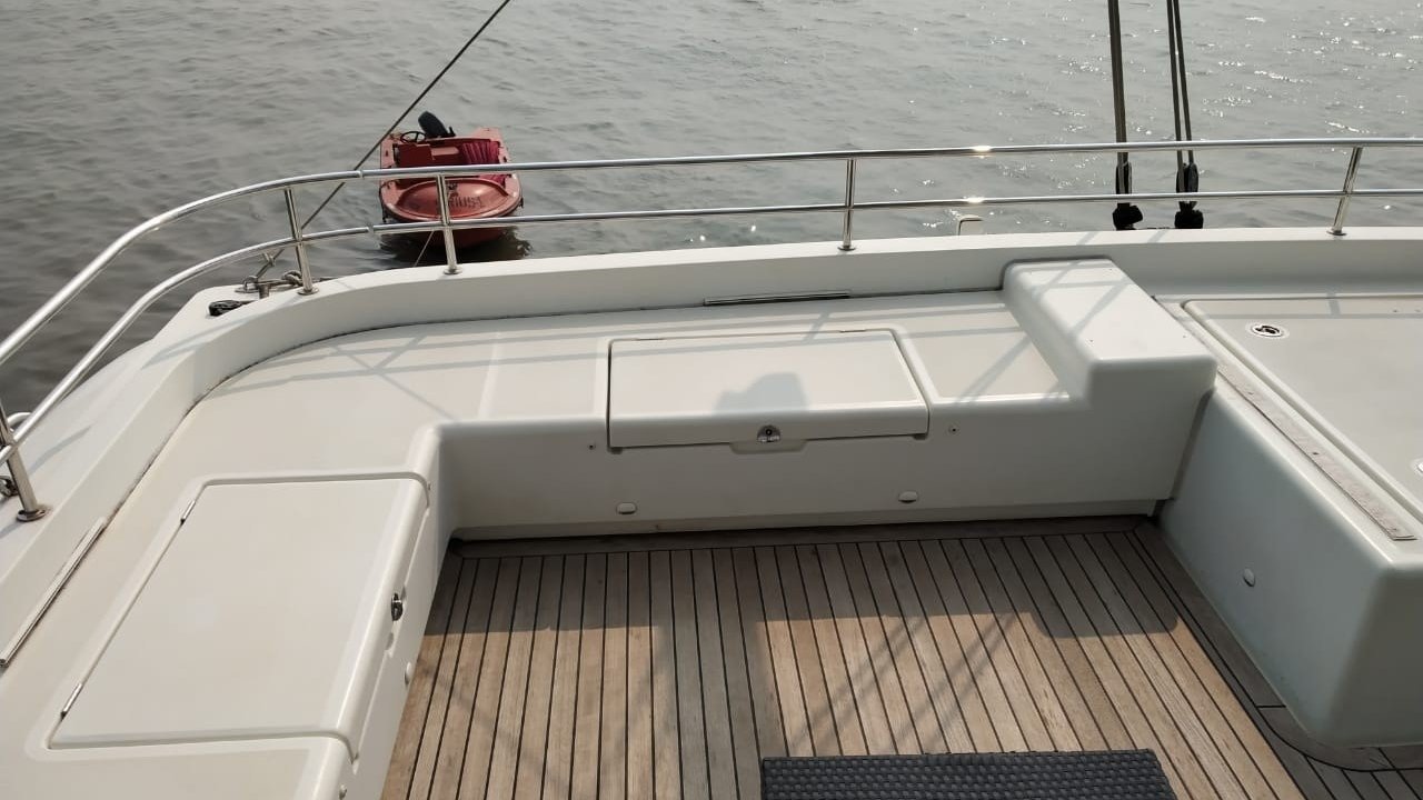 LAGOON 560