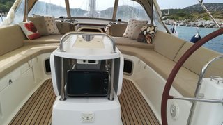 JEANNEAU 53