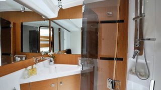 JEANNEAU 53