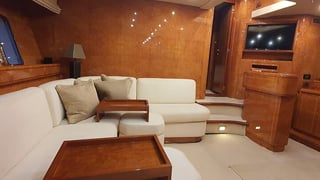 MANGUSTA 72